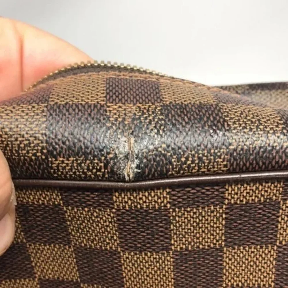 AUTHENTIC Louis Vuitton Olav MM Shoulder Bag